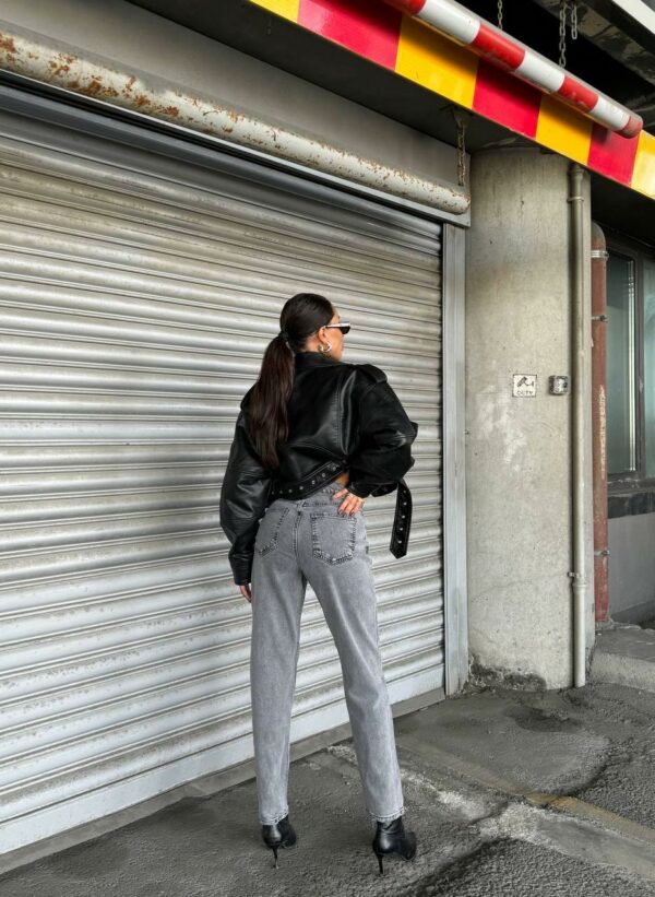 Jeansy Mom Fit Washed Grey